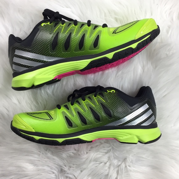 adidas volley response boost